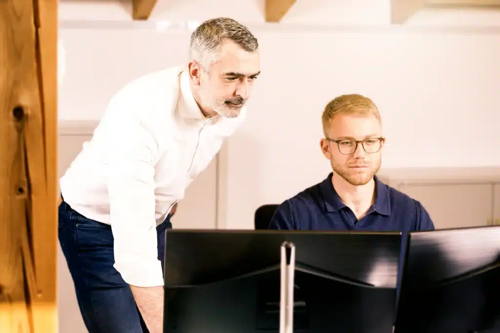 GROHA Experten Christoph Göser und Niklas Röhl im Gespräch