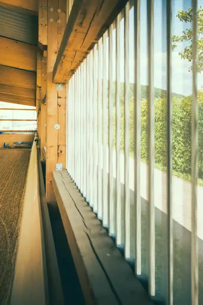 GROHA Reithalle mit Klimafassade